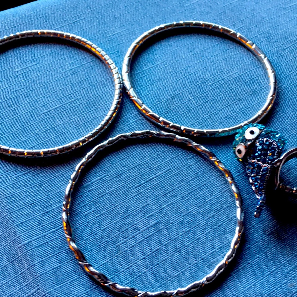 3Bracelets sequence bird ring